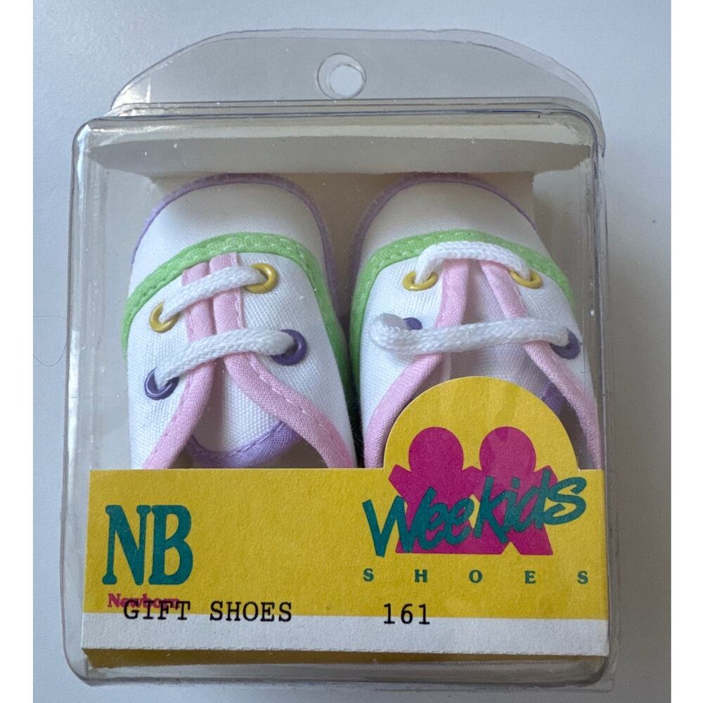 Vintage Y2K Wee Kids NB Crib Shoes Colorful Gift Box NB